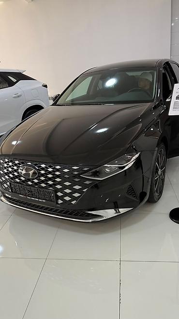 Hyundai Grandeur: 2021 г., 0.3 л, Автомат, Газ, Седан