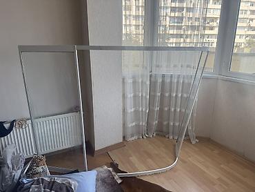 Kvadrat duş kabinəsi üçün şüşə və alüminium profilli karkas dəsti