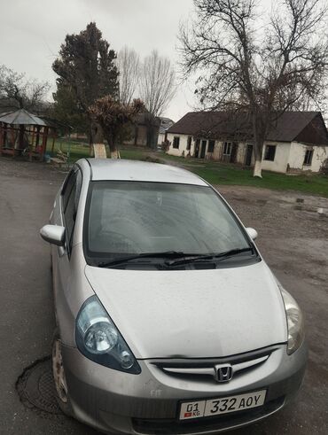 Honda: Honda Fit: 2005 г., 1.3 л, Вариатор, Бензин, Хэтчбэк