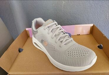 Women's Sneakers and athletic shoes: Original patike Najk patike (slike 1-6) velicina 44 Cena 4500 din — 10