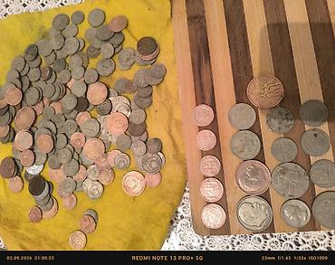 20: Kolleksiya üçün müxtəlif ölkə və illərə aid köhnə sikkələr dəsti — 2
