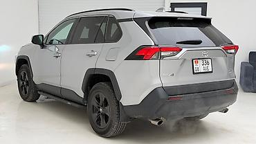 Toyota: Toyota RAV4: 2020 г., 2.5 л, Автомат, Бензин, Внедорожник — 5