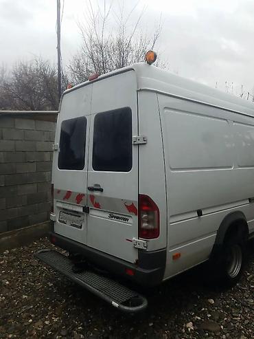 Легкий грузовой транспорт: Легкий грузовик, Mercedes-Benz — 6