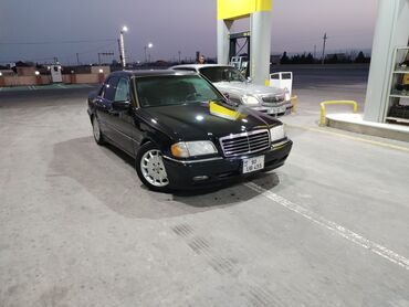 Mercedes-Benz: Mercedes-Benz C 180: 2.3 l | 2000 il Sedan — 8