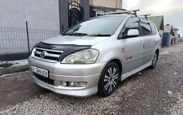 Toyota: Toyota Ipsum: 2003 г., 2.4 л, Автомат, Газ, Минивэн