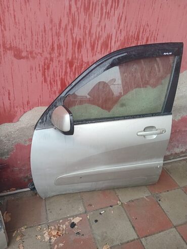 Digər avtomobil ehtiyat hissələri: Toyota Rav 4 ili 2000
Usden cixma orginaldir qiymeti munasib olacaq — 6