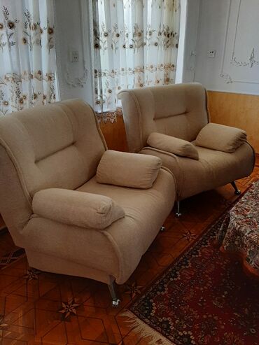 ролики для кресла в Азербайджан | Ролики: В отличном состоянии два кресла