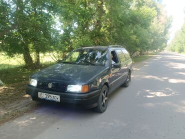пасат б5 2004: Volkswagen Passat: 1992 г., 1.8 л, Механика, Бензин, Универсал