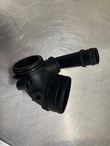 skuter polovan: KOLENO TURBINE ZA VOLKSWAGEN GOLF 7 - | Koleno turbine Golf 7 — 1