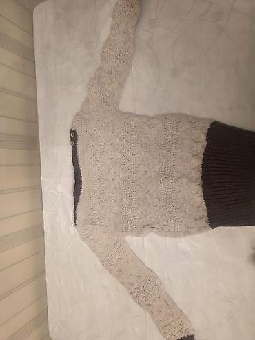 Təsvir: - Qadın sviteri, qalın toxunuşlu, kabel (saçaq) naxışlı lalafo.az -da Təsvir: - Qadın sviteri, qalın toxunuşlu, kabel (saçaq) naxışlı