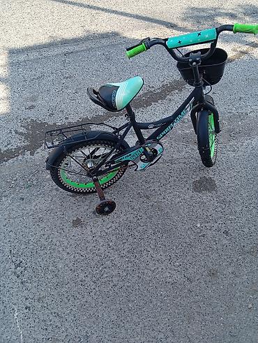 velosiped 29 saft: Uşaq velosipedi – 14” təkərli, köməkçi təkərlərlə - Rəng: qara-yaşıl — 3