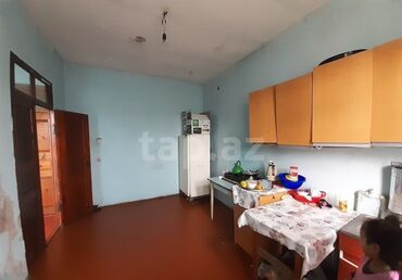 Həyət evləri və villaların satışı: 4 otaqlı, 150 kv. m, Kredit yoxdur, Orta təmir — 13