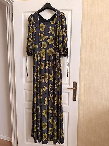 Floral maxi don – tünd boz əsaslı, iri zeytun-yaşıl çiçək naxışlı. - lalafo.az -da Floral maxi don – tünd boz əsaslı, iri zeytun-yaşıl çiçək naxışlı. -