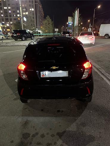 Chevrolet: Chevrolet Spark: 2019 г., 1 л, Вариатор, Бензин, Хэтчбэк — 3