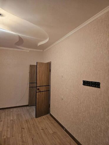 квартира берилет 5мкр: 1 комната, 34 м², 105 серия, 5 этаж, Евроремонт