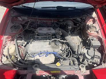 трехдверный: Mazda 323: 1990 г., Бензин, Купе — 3