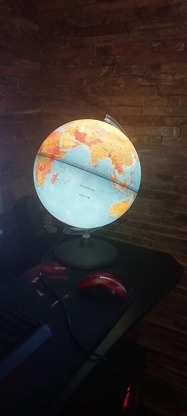 komode prodaja: Svetleći globus – geografska lampa za sto - Klasični globus sa — 1