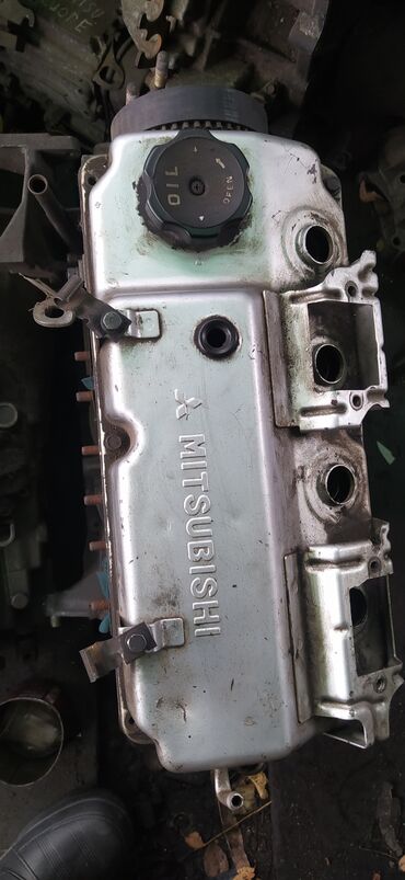 нехия 1: Бензиновый мотор Mitsubishi 2006 г., 1.6 л, Б/у, Оригинал