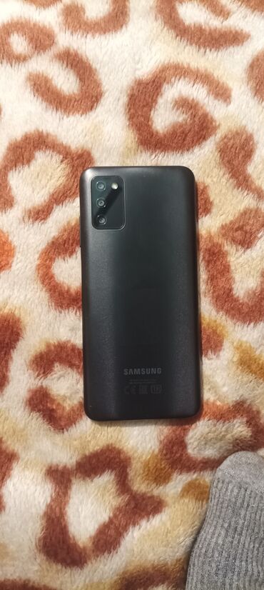 телефон на 4 сим карты: Samsung Galaxy A03s, Б/у, 64 ГБ, цвет - Черный, 2 SIM