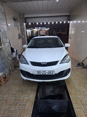 satılan zil 130: Chery Bonus (A13): 1.5 l | 2014 il 295678 km Hetçbek