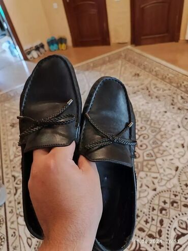viva ayaqqabi instagram: Satılır bəylər üçün Zara firmasının makosini temiz deridi