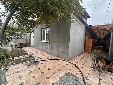 Продажа домов: 3 комнаты, 70 м², Пишпек Собственник — 7
