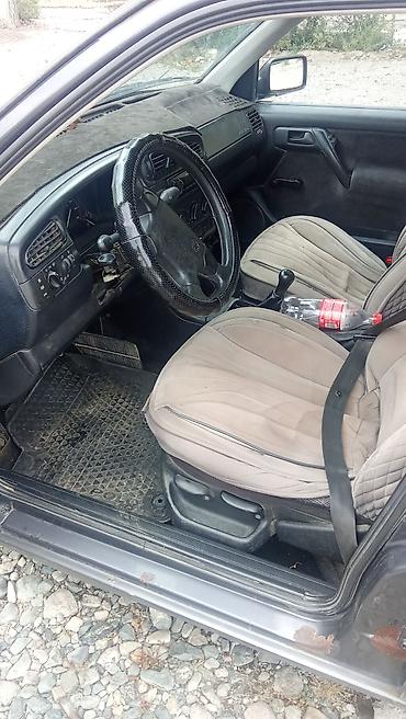 клапан приточный: Volkswagen Vento: 1993 г., 1.8 л, Механика, Бензин, Седан — 6