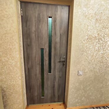 Фурнитура и комплектующие: Qapi 3 ədəddir.Razilaşma yolu ilə