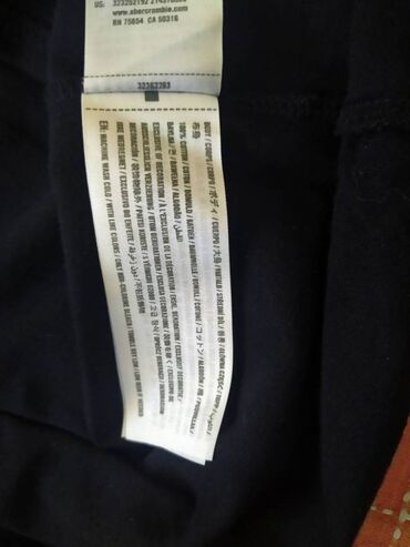 Majice: Hollister muška majica sa dugim rukavima vel. S Prelepa moderna na lalafo.rs — 15 Majice: Hollister muška majica sa dugim rukavima vel. S Prelepa moderna — 15