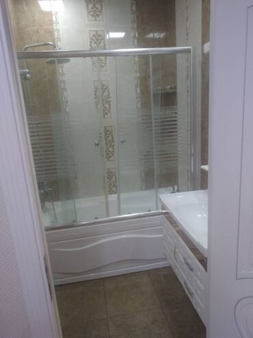 Uzunmüddətli kirayə mənzillər: Xirdalanda Aff parkda 7 mertebeli binanın 3-cu mərtəbəsində yerləşən — 8