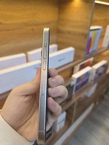 купить макбук 2015: IPhone 15 Pro, Б/у, 256 ГБ, Natural Titanium, Защитное стекло, В рассрочку, 79 % — 3