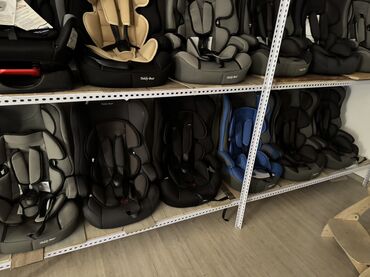 Шкафы для одежды: Автокресло новая распродажа 

Автолюлька

Бескаркасные 

Бустер — 24