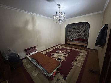 комната 1: Сдаётся отдельная комната. - Просторное помещение правильной формы. - — 2