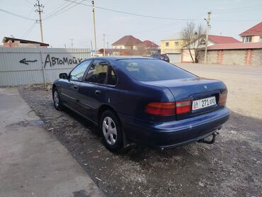 нонда сабер: Honda Accord: 1995 г., 2 л, Механика, Бензин, Седан