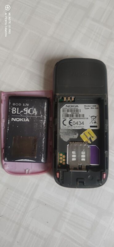 Nokia: Nokia 1208 retro ili 2008 Porsche Cayenne temalı korpuslu klassik — 5