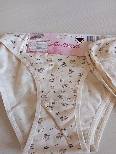 Ostali proizvodi za kuću: Predmet: Više sitnica za dom i hobi - Rolna bele tapete – reljefna — 57