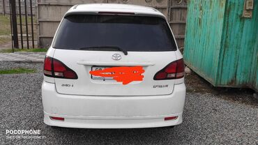 мотор на виндом: Продается минивэн Toyota Ipsum белого цвета, оснащенный двигателем 2.4