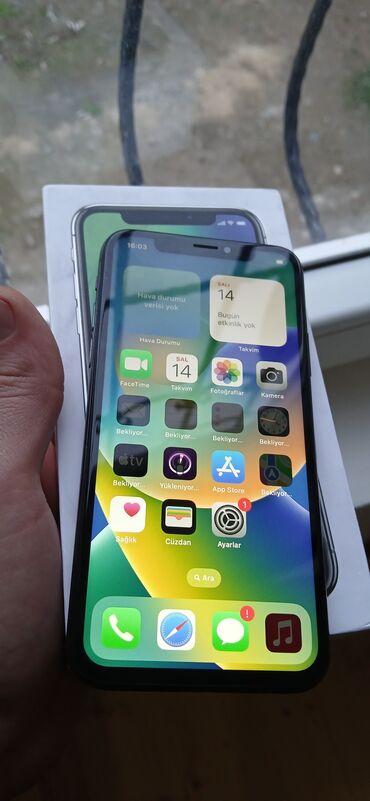 Apple iPhone: IPhone X, 256 GB, Qara