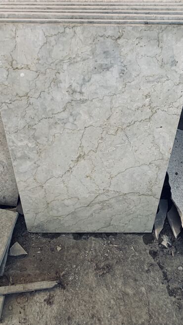 Mərmər: Anbar boşaldiği üçün mermerler deyerinden cox aşaği satilir qiymey -da lalafo.az — 12 Mərmər: Anbar boşaldiği üçün mermerler deyerinden cox aşaği satilir qiymey — 12