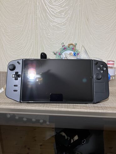 Digər oyun və konsollar: Salam ideal veziyyetde cox az iwlenib, ekrana anti udar goyulub, cox — 13