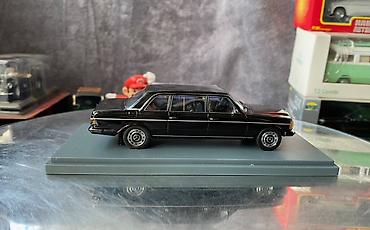 Avtomobil modelləri: Коллекционная модель Mercedes-Benz 240D V123 limousine black 1978 NEO — 21