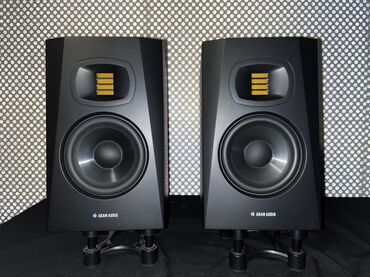 w210 kalonka: Studiyalı monitor ADAM Audio T5V (Berlin, Almaniya) cütlüyünü satıram