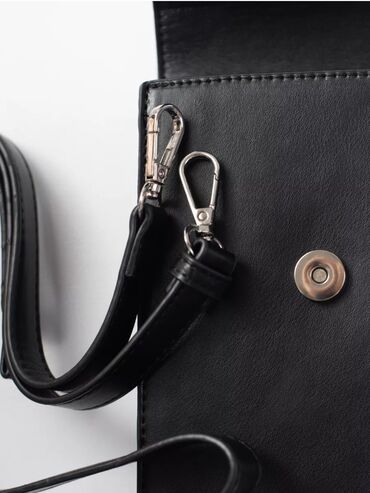 Барсетки: Барсетка, Материал: Экокожа, Застежка на магните, Оригинал, Регулируемый ремень, Новый — 8