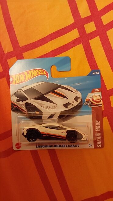 Avtomobil modelləri: Lamborghini, 2025 il, 1:64, Dəmir, Pulsuz çatdırılma