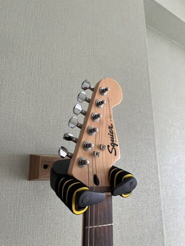 Elektro gitaralar: Elektron gitara, Fender, 6 sim, İşlənmiş, Ödənişli çatdırılma, Ünvandan götürmə — 2