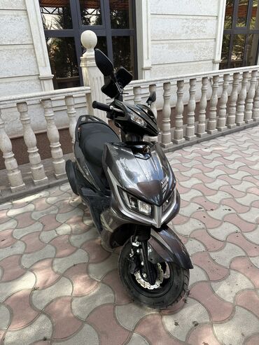 мотоциклы скутер: Скутер M8, 125 куб. см, Бензин, Б/у