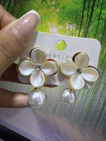 Bijuteriya dəstləri: Qadın bəzək aksesuarları – geniş seçim Məhsullar: - Qızılı tonlarda — 107