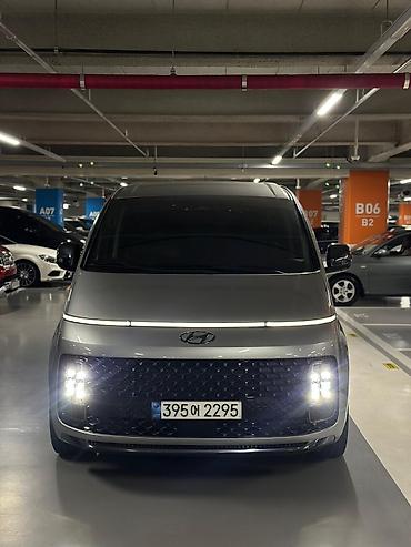 Hyundai: Hyundai Staria: 2021 г., 3.5 л, Автомат, Газ, Минивэн — 1