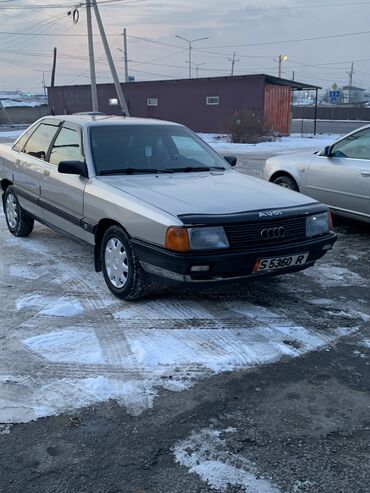 естима 3: Audi 100: 1988 г., 2.3 л, Механика, Бензин, Седан