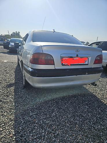 Транспорт: Toyota Avensis: 1999 г., 1.8 л, Механика, Бензин, Седан — 6